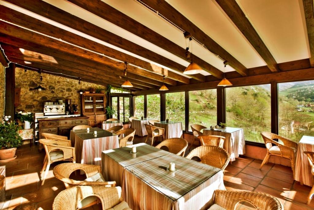 Gasthaus La Casona De Con Exterior foto